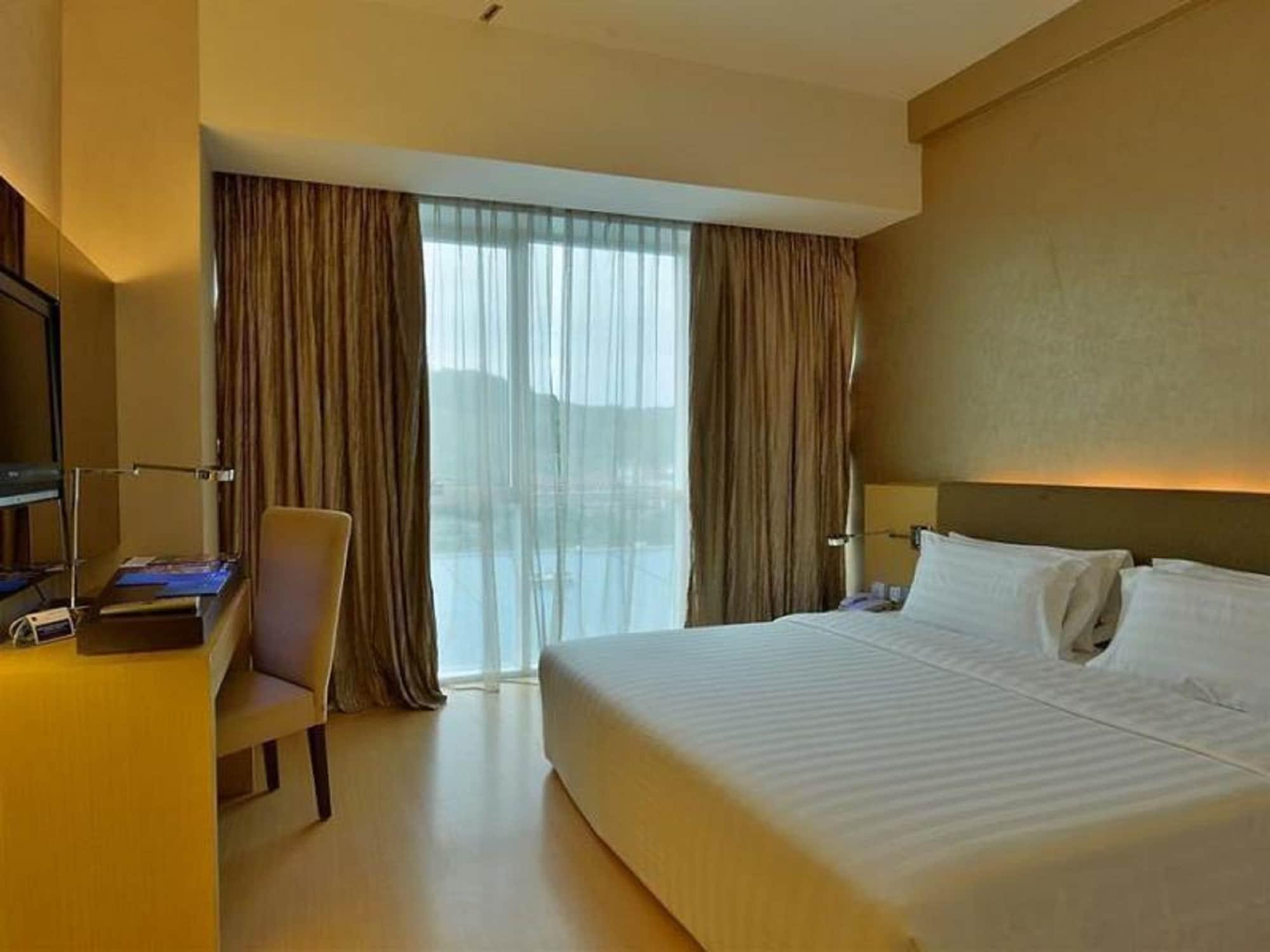 The Klagan Regency 1Borneo Hotel Kota Kinabalu Kültér fotó